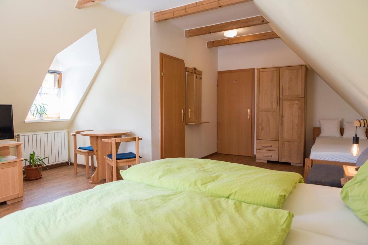 Heurigengasthof Prinz Krumau am Kamp 외부 사진